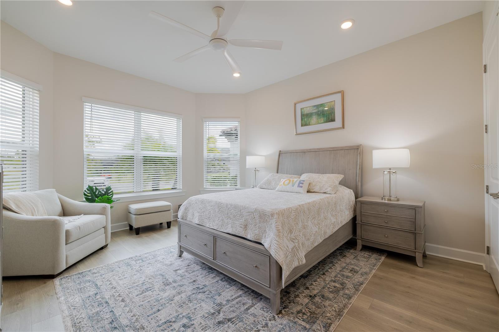 Image 24 of 68 For 17602 Terracina Drive