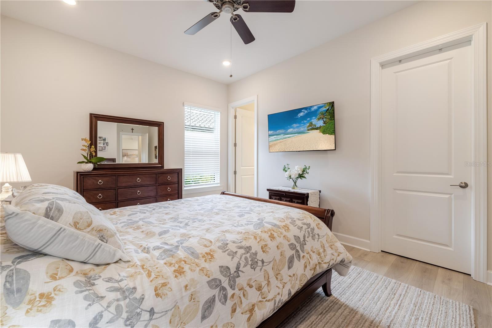 Image 29 of 68 For 17602 Terracina Drive