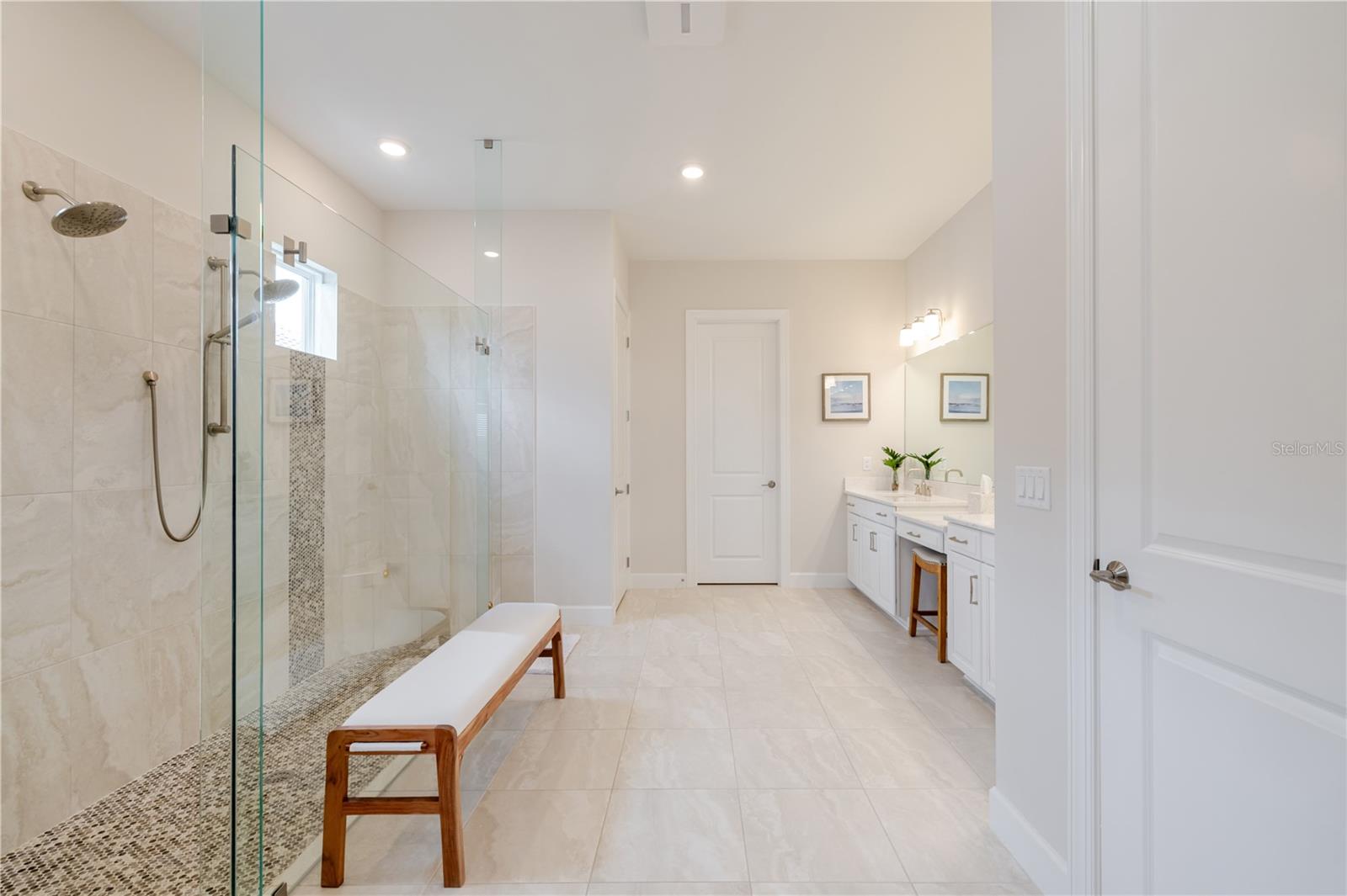 Image 41 of 68 For 17602 Terracina Drive