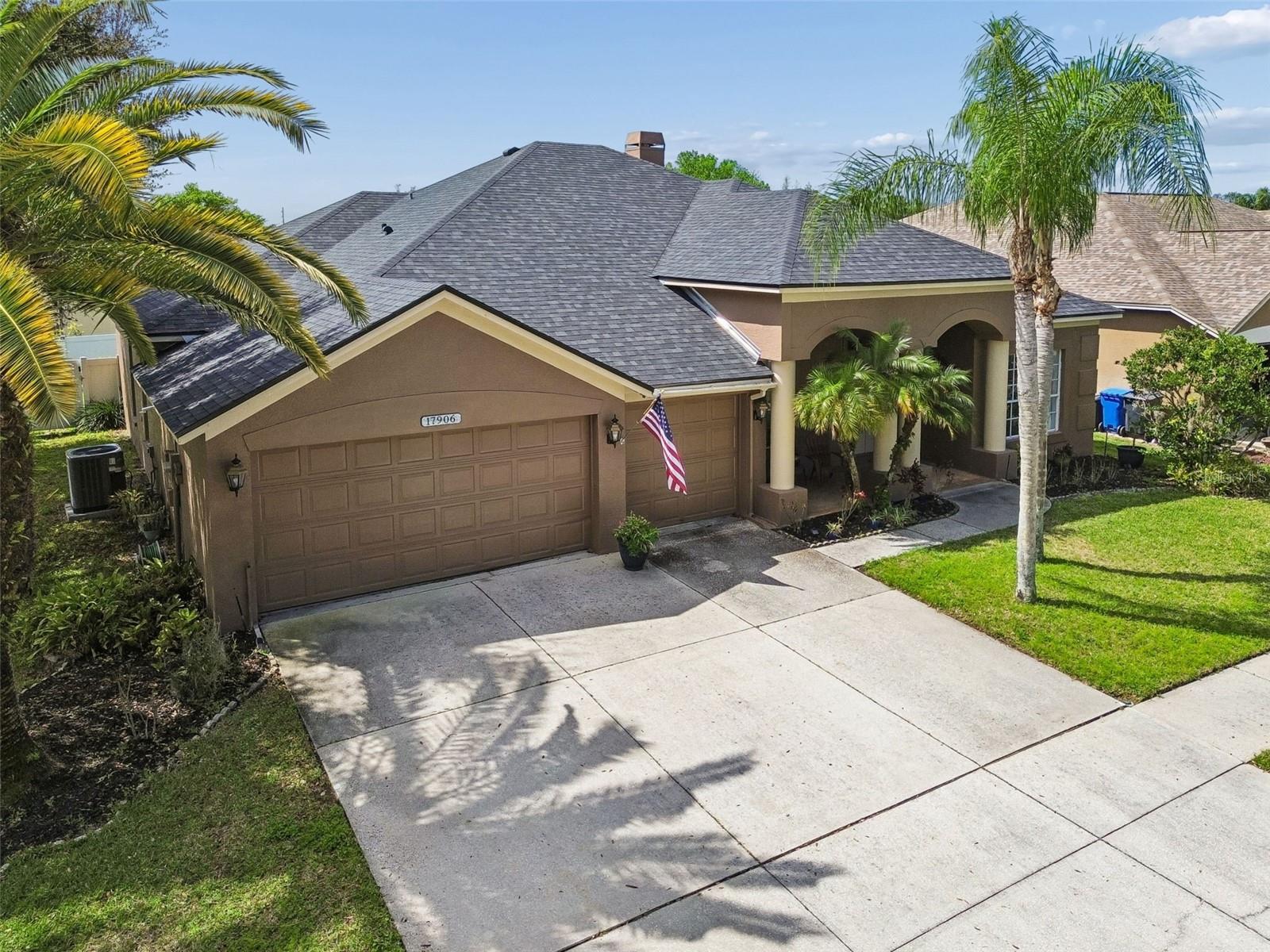 Listing photo id 1 for 17906 Sparrows Nest Drive