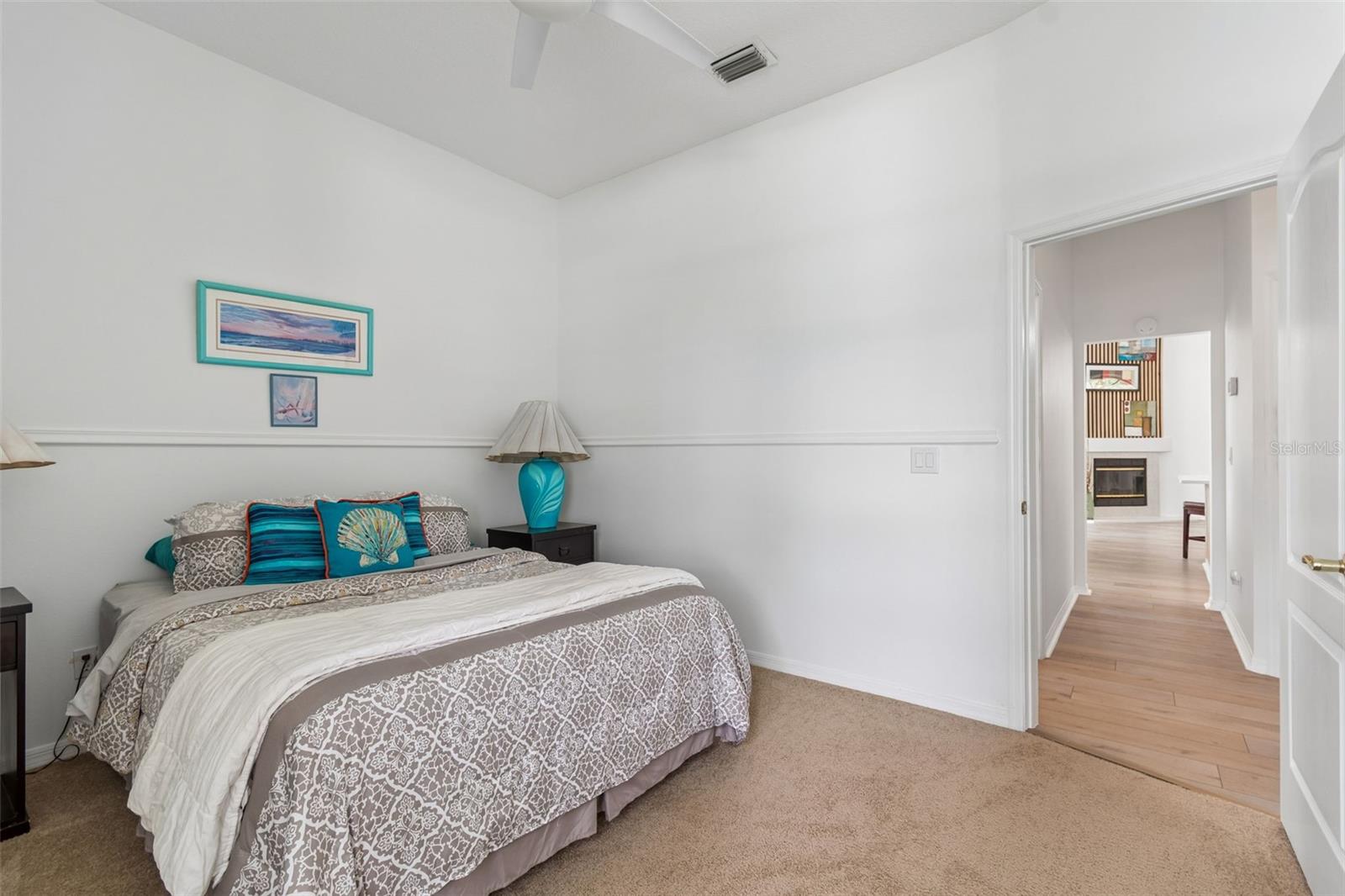 Listing photo id 36 for 17906 Sparrows Nest Drive