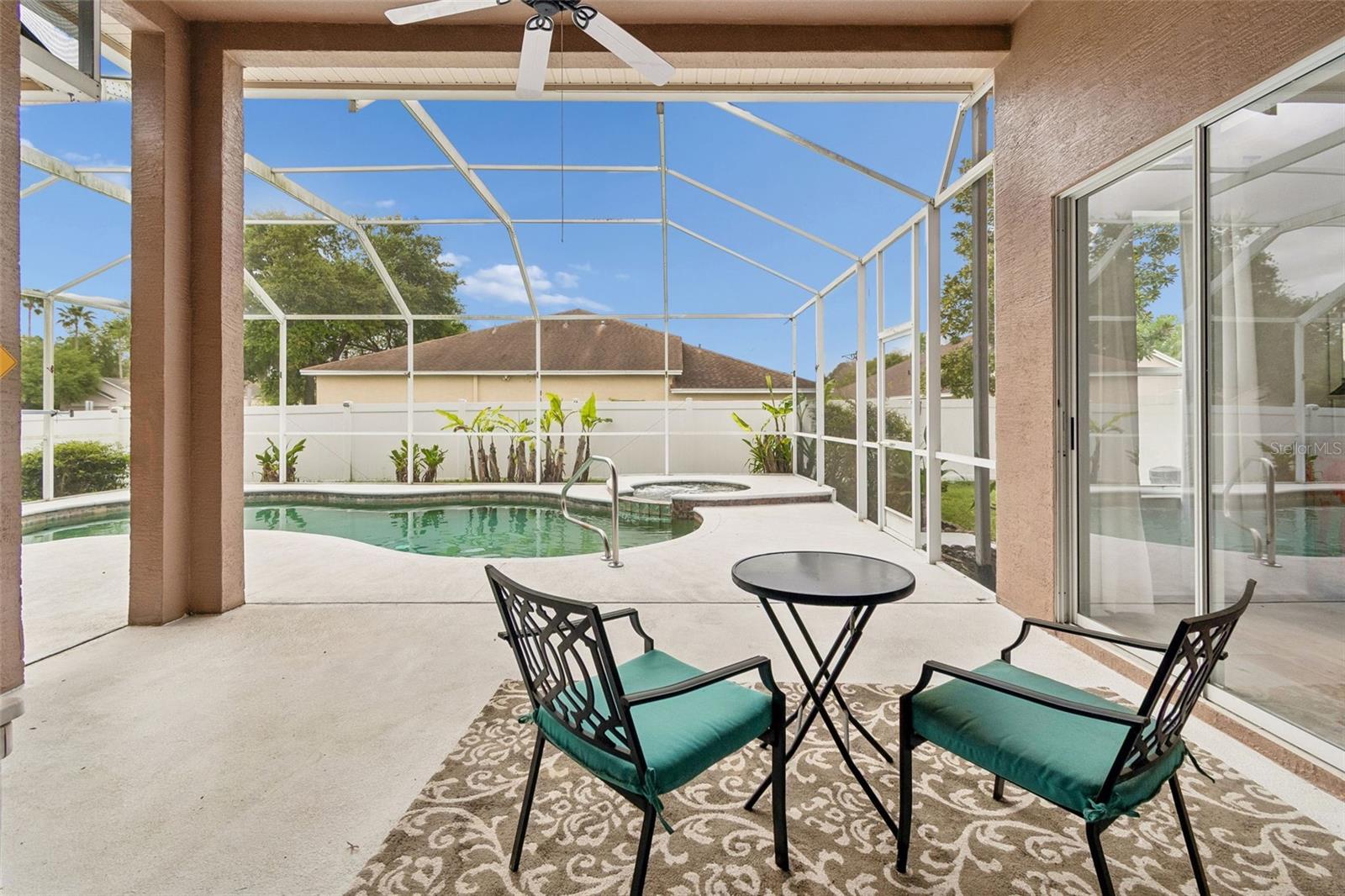 Listing photo id 44 for 17906 Sparrows Nest Drive