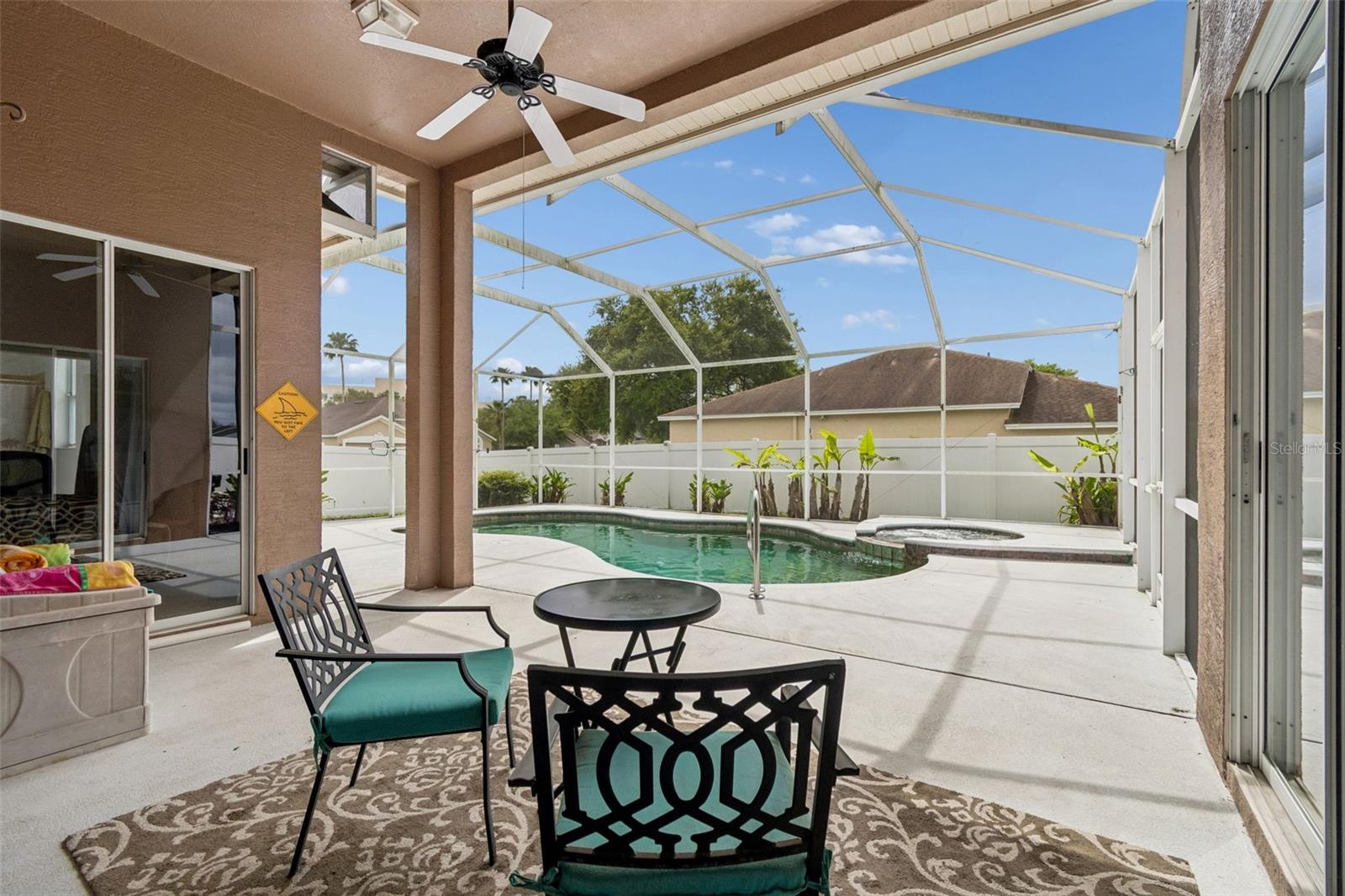 Listing photo id 45 for 17906 Sparrows Nest Drive