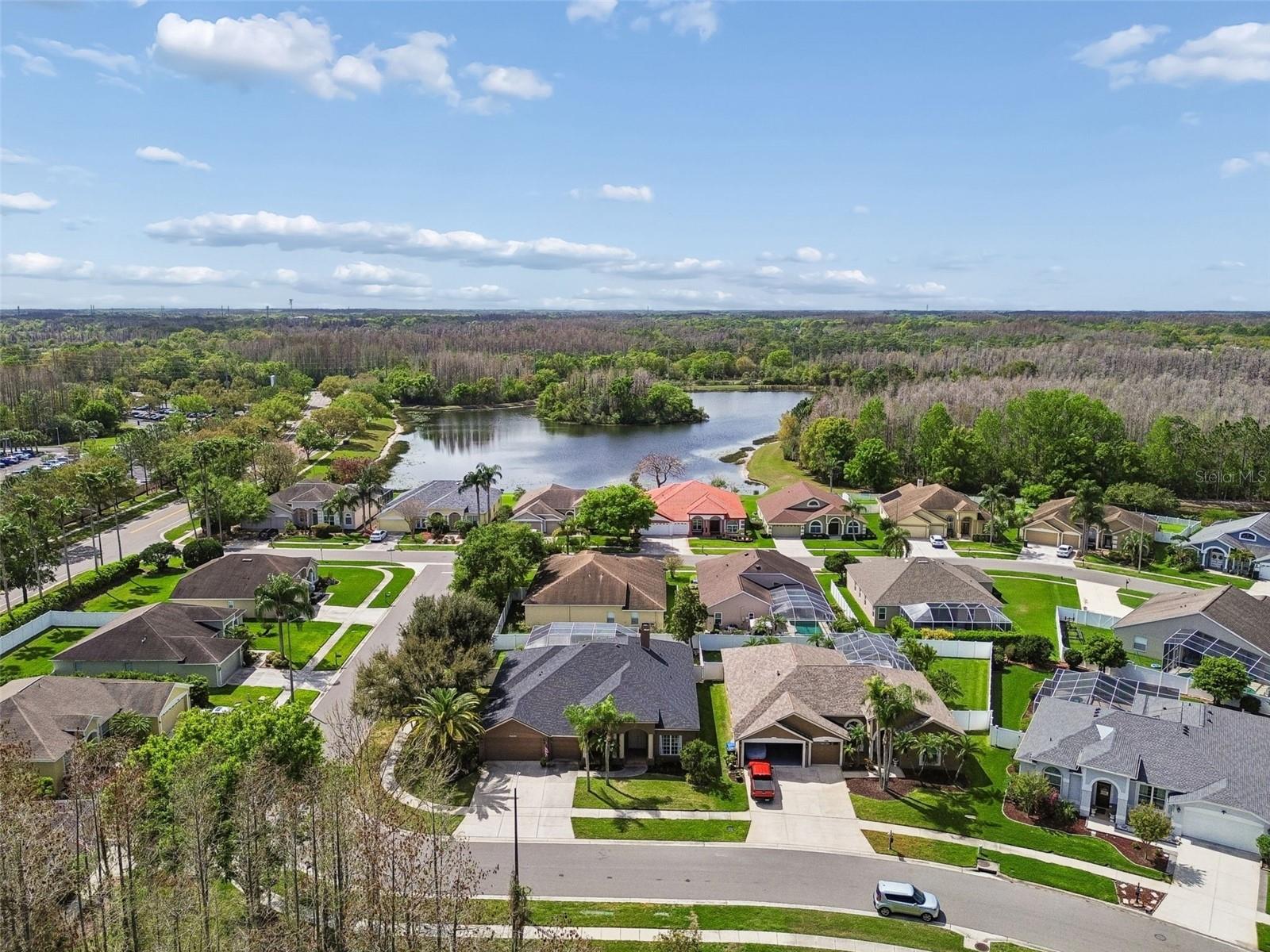 Listing photo id 55 for 17906 Sparrows Nest Drive