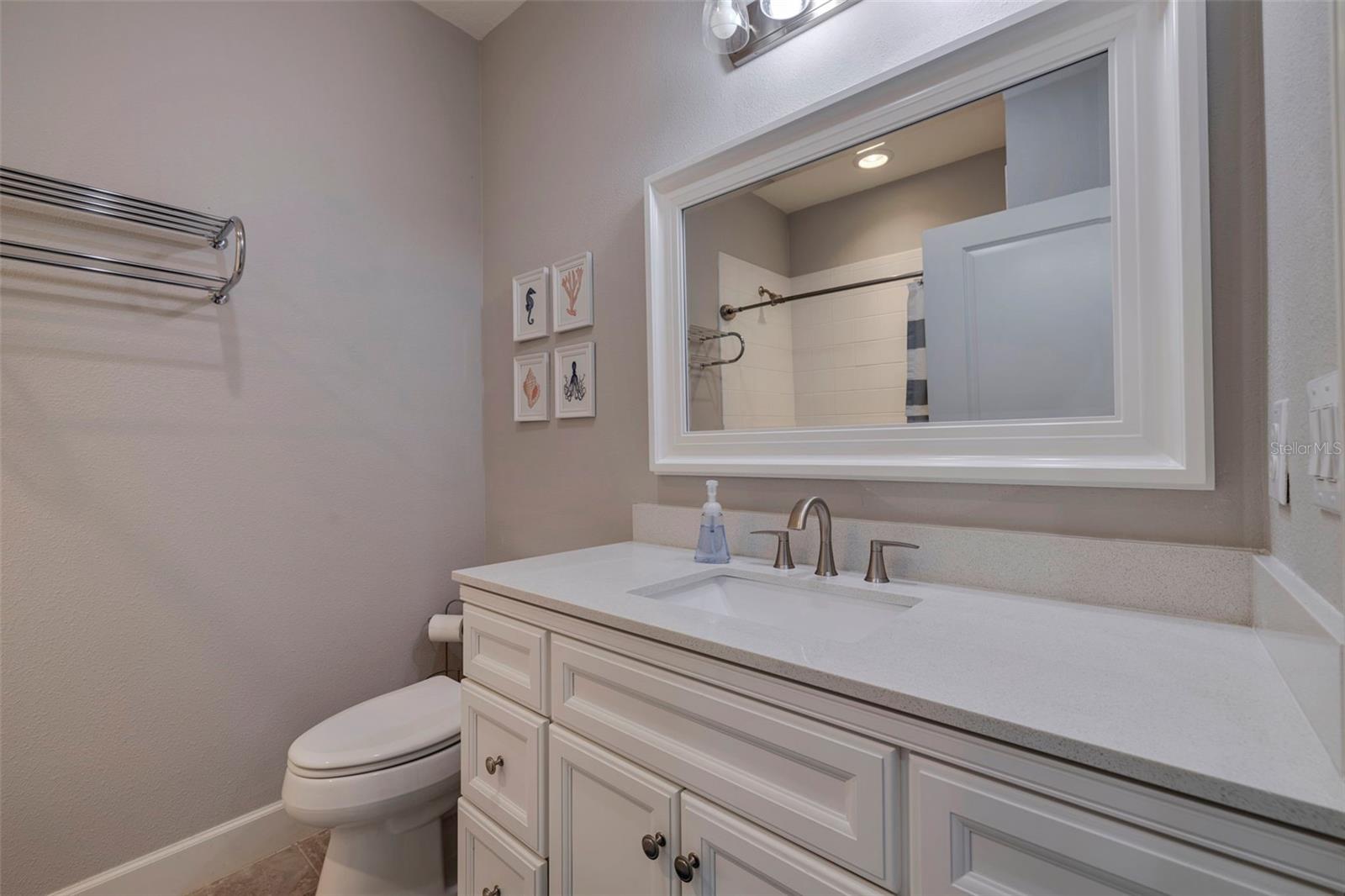 Listing photo id 23 for 6064 Moorings Drive S