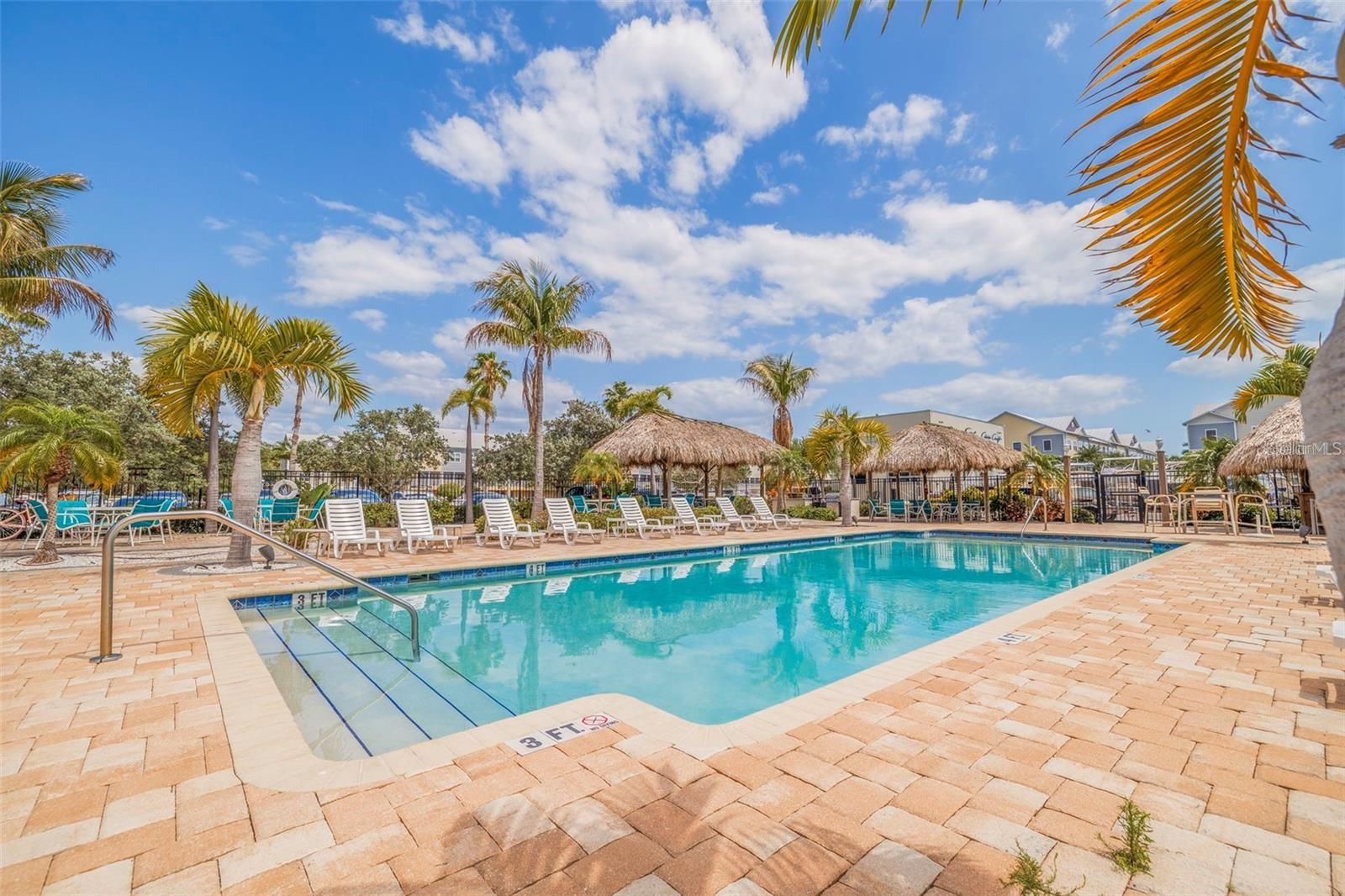 Listing photo id 41 for 6064 Moorings Drive S