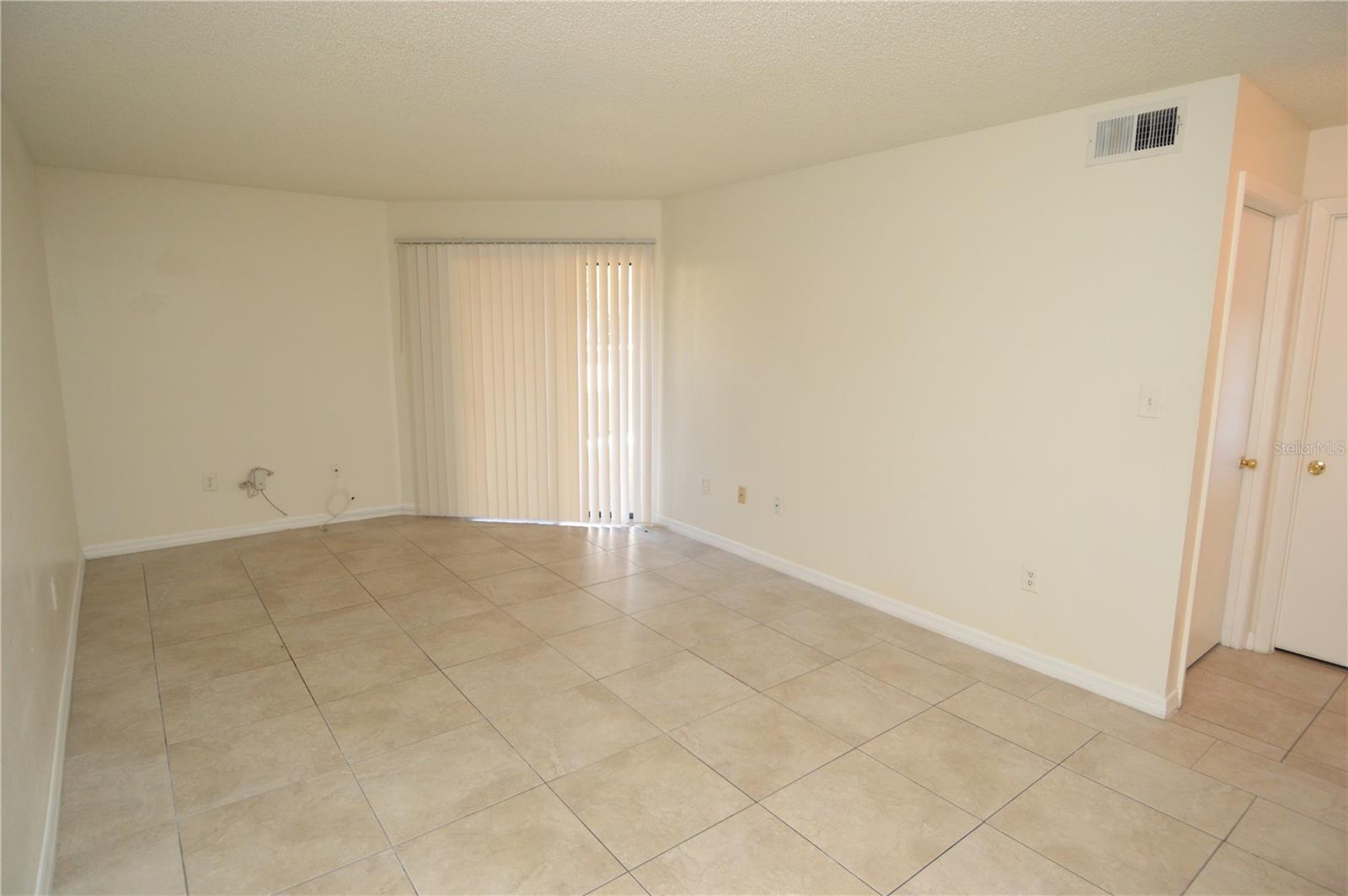 Image 21 of 93 For 8629 Fancy Finch Drive 101