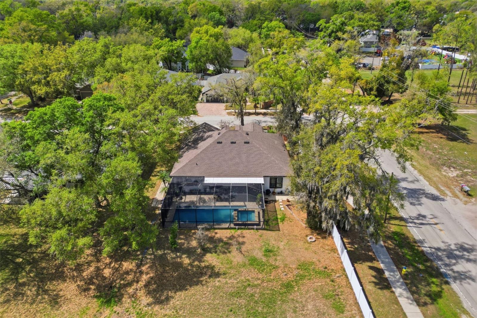 Image 21 of 25 For 1605 Hidden Meadow Court