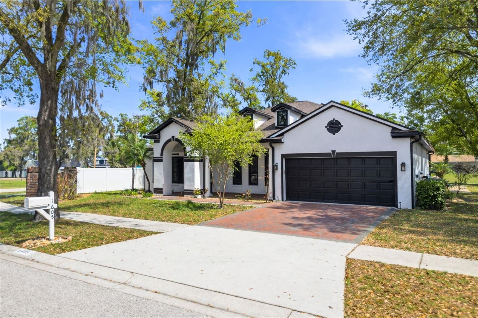 Image 22 of 25 For 1605 Hidden Meadow Court