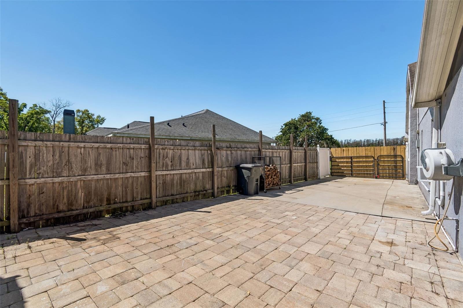 Image 50 of 59 For 2900 Lake Saxon Drive