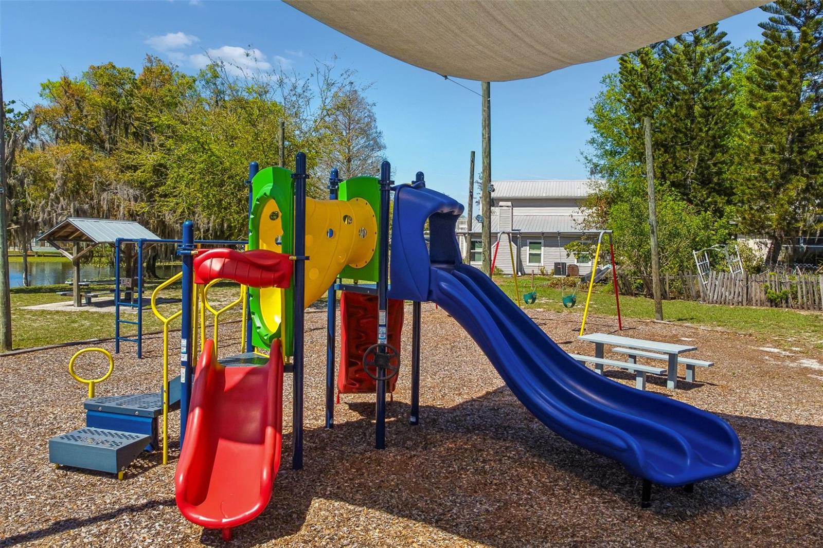 Image 58 of 59 For 2900 Lake Saxon Drive