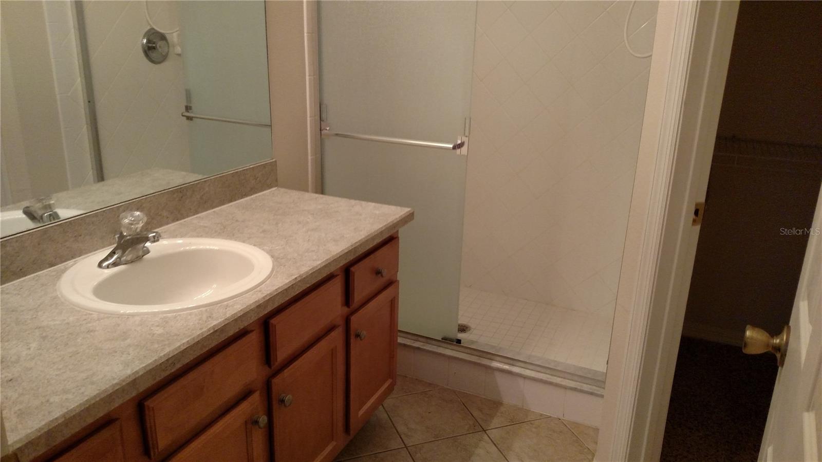 Image 19 of 33 For 30105 Mossbank Drive