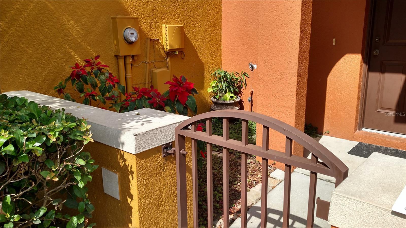 Image 2 of 33 For 30105 Mossbank Drive