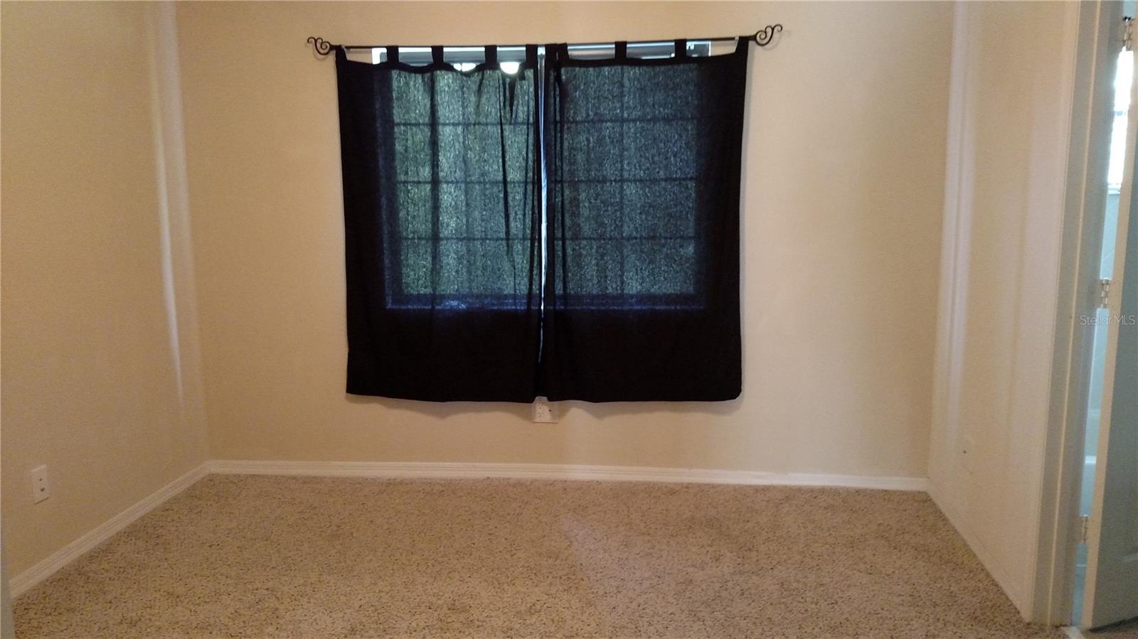 Image 24 of 33 For 30105 Mossbank Drive