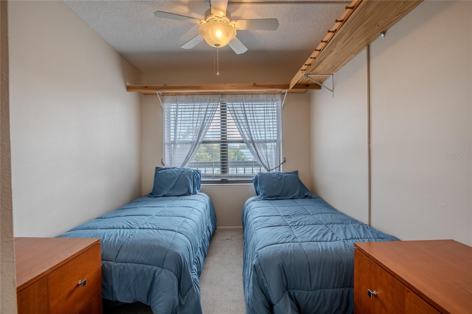 Image 19 of 26 For 305 30th Avenue W A208