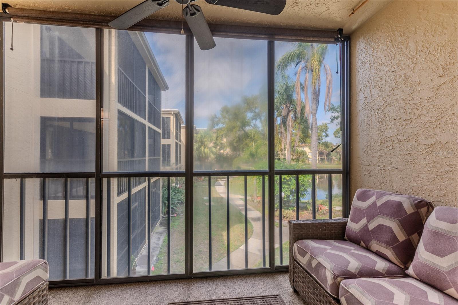 Image 21 of 26 For 305 30th Avenue W A208