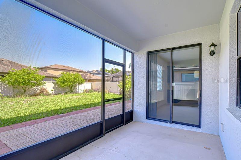 Image 8 of 38 For 871 Vino Verde Circle