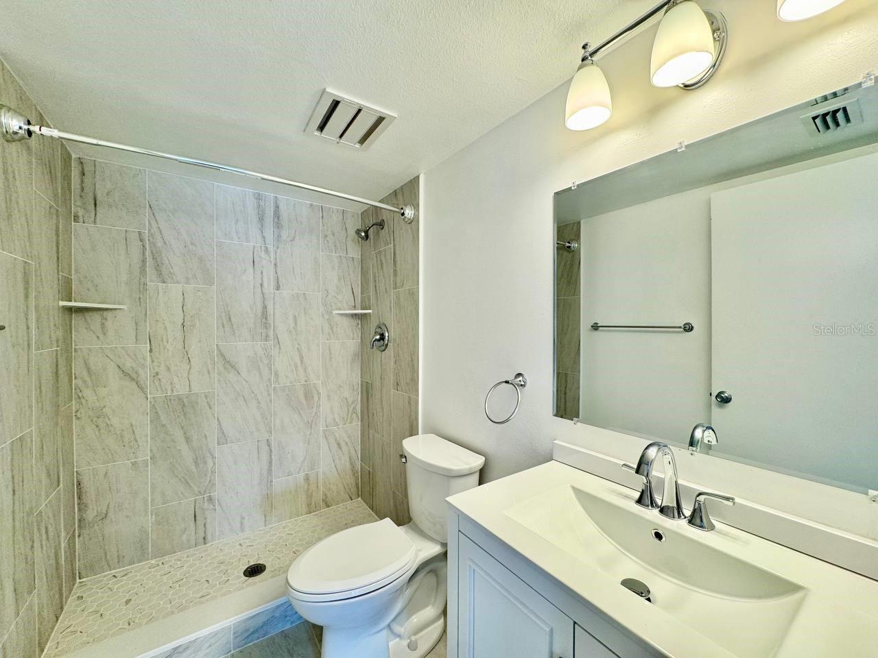 Image 24 of 31 For 3323 Crystal Court E A