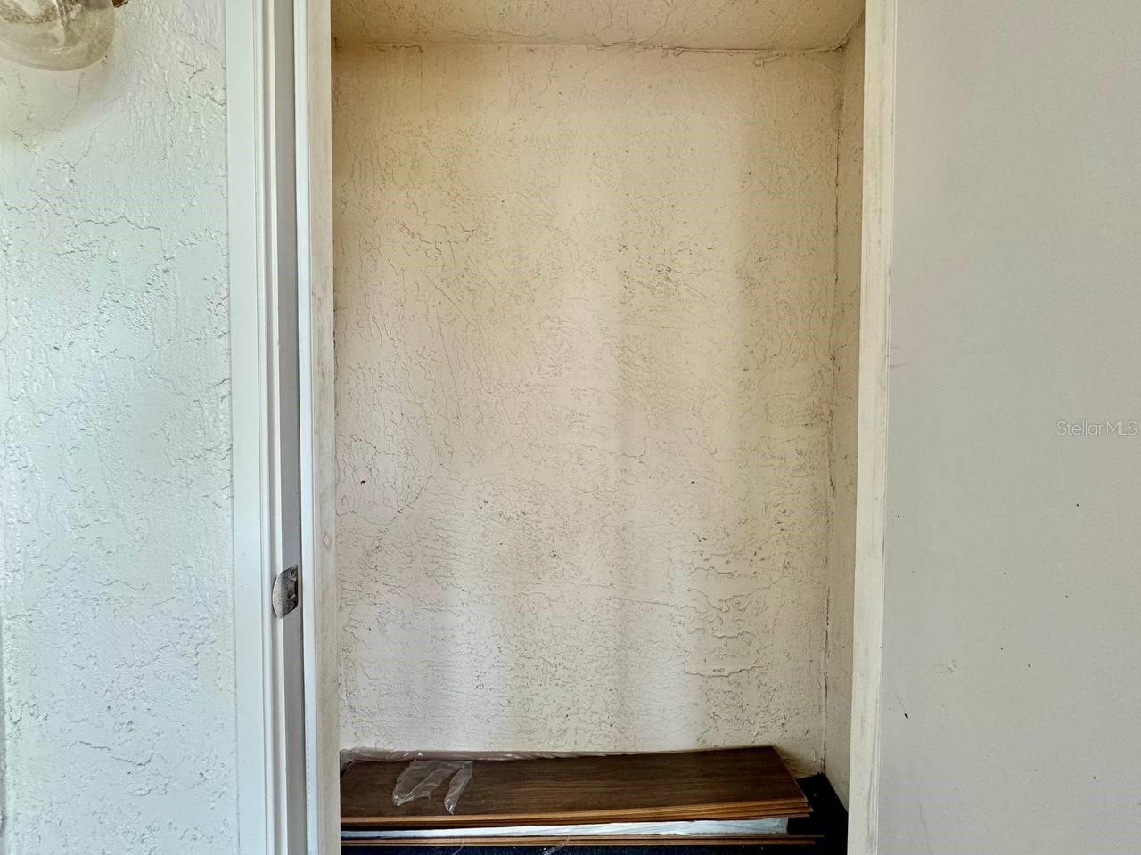 Image 28 of 31 For 3323 Crystal Court E A