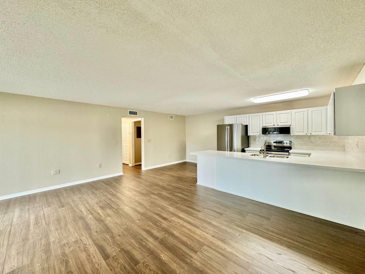 Image 4 of 31 For 3323 Crystal Court E A