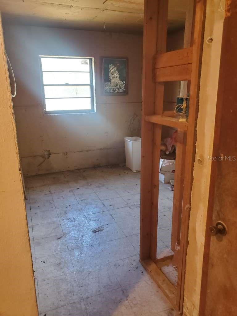 Image 11 of 15 For 2839 15th Avenue