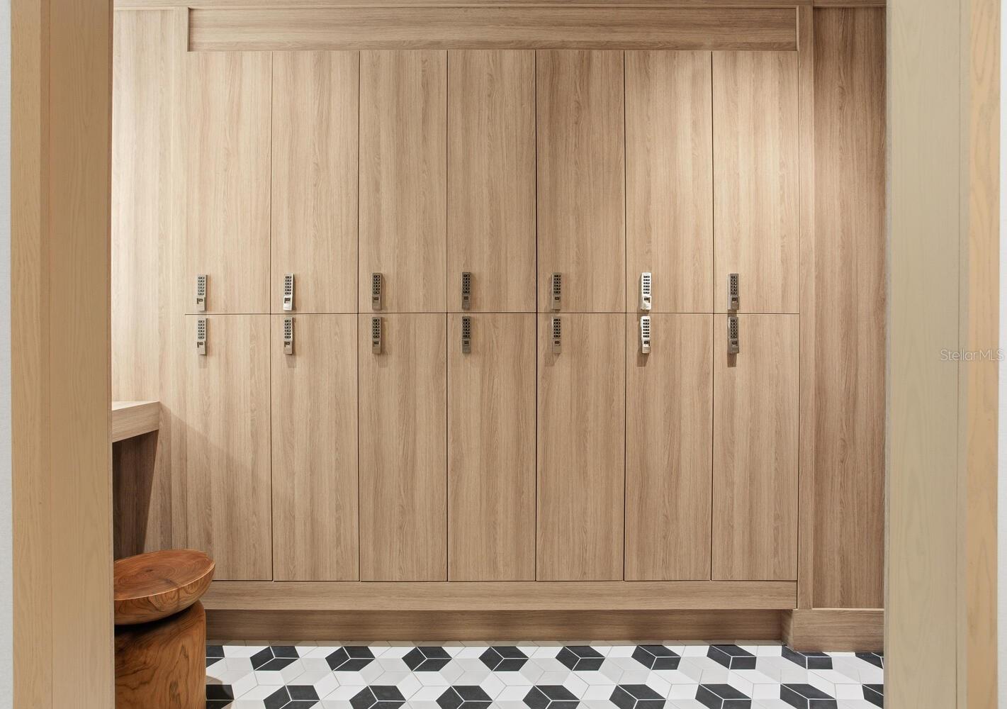 Image 28 of 92 For 3015 Ysabella Avenue 2303