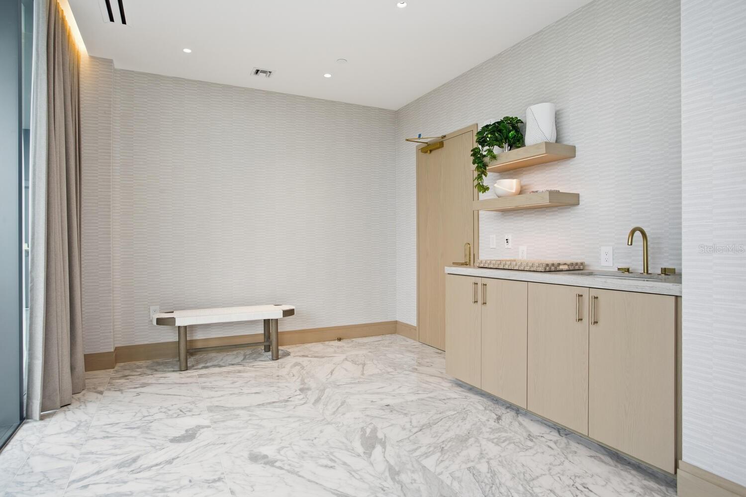 Image 51 of 92 For 3015 Ysabella Avenue 2303