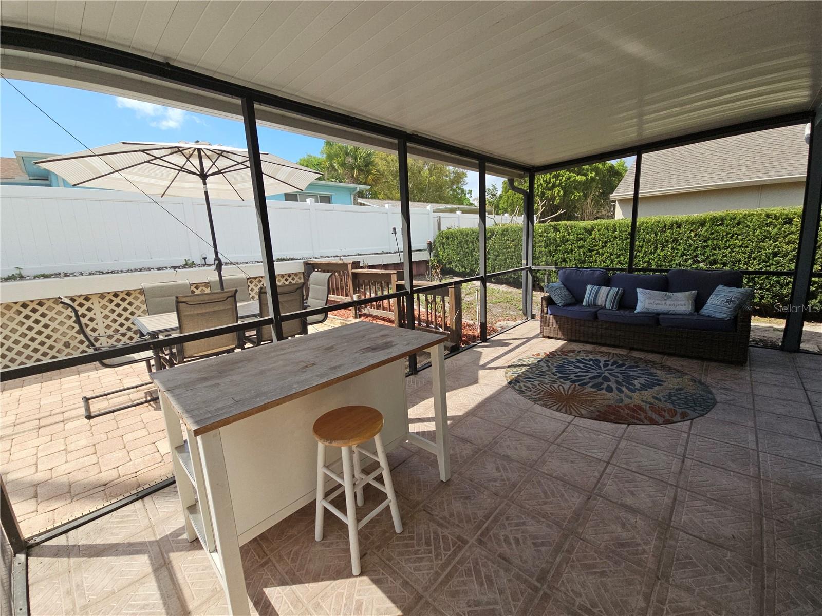 Image 35 of 42 For 2952 Shannon Circle