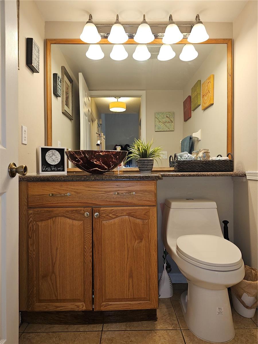 Image 7 of 42 For 2952 Shannon Circle