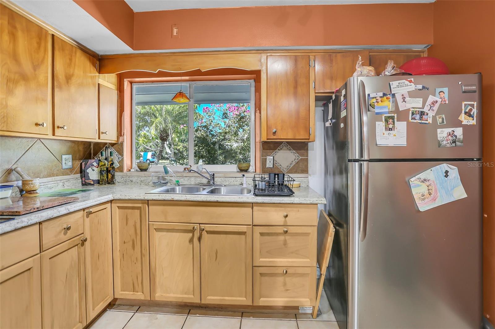 Image 11 of 31 For 525 Skylark Lane Nw