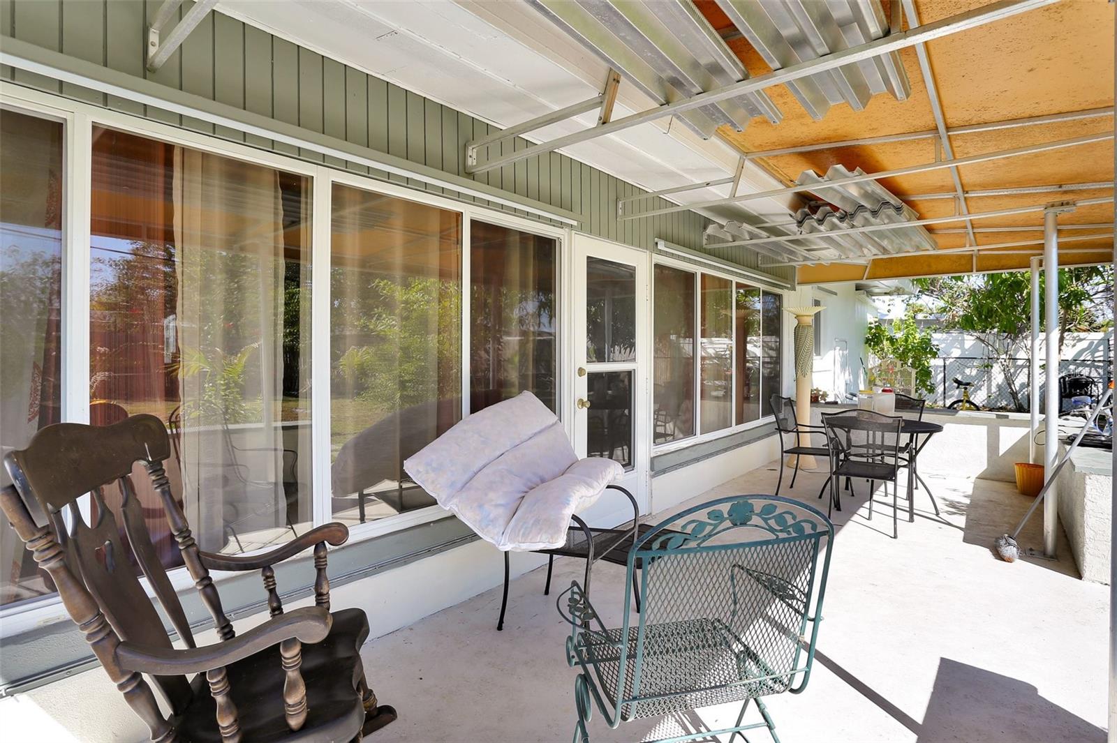 Image 27 of 31 For 525 Skylark Lane Nw