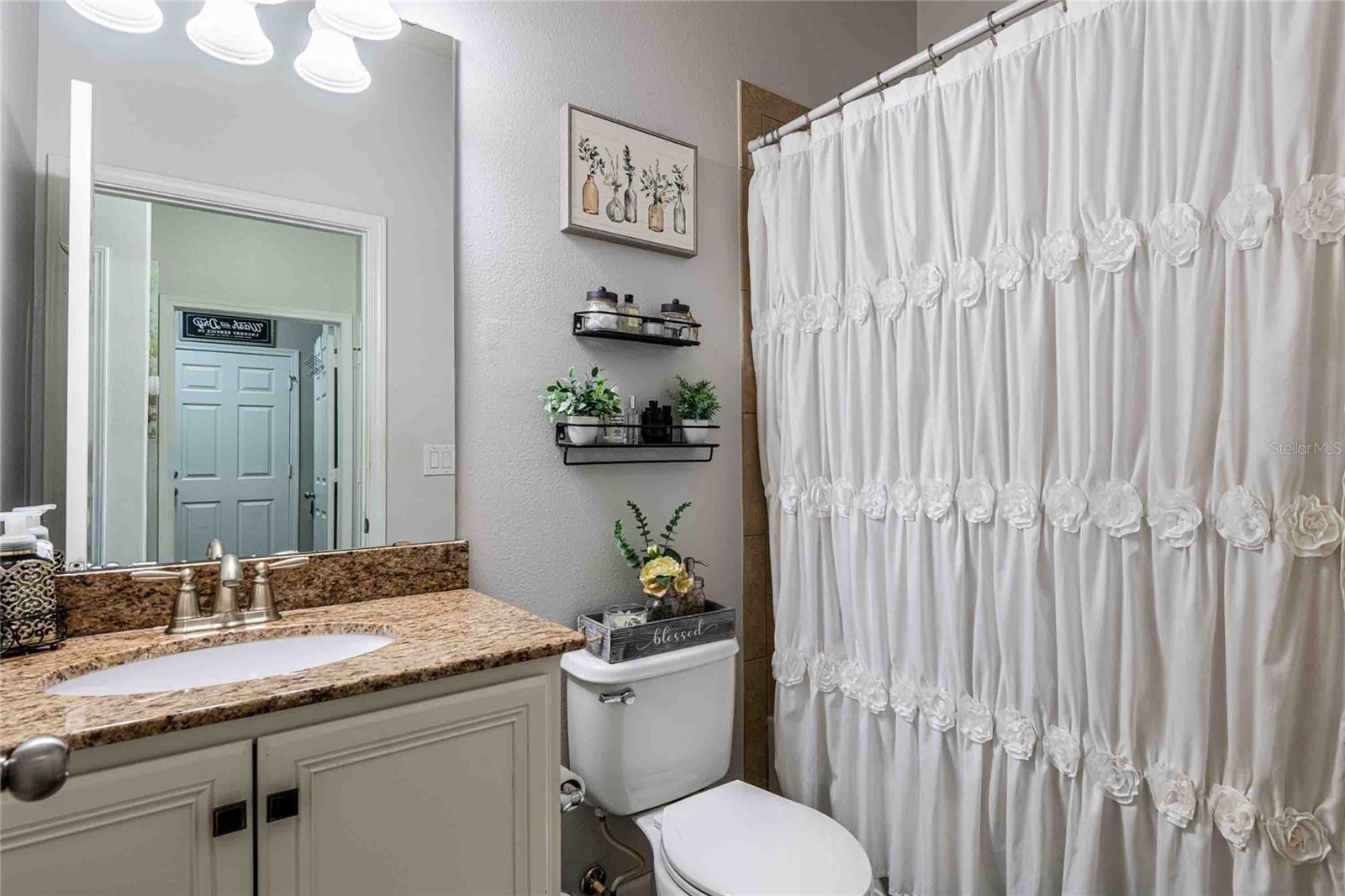 Image 18 of 38 For 2814 Maple Brook Loop