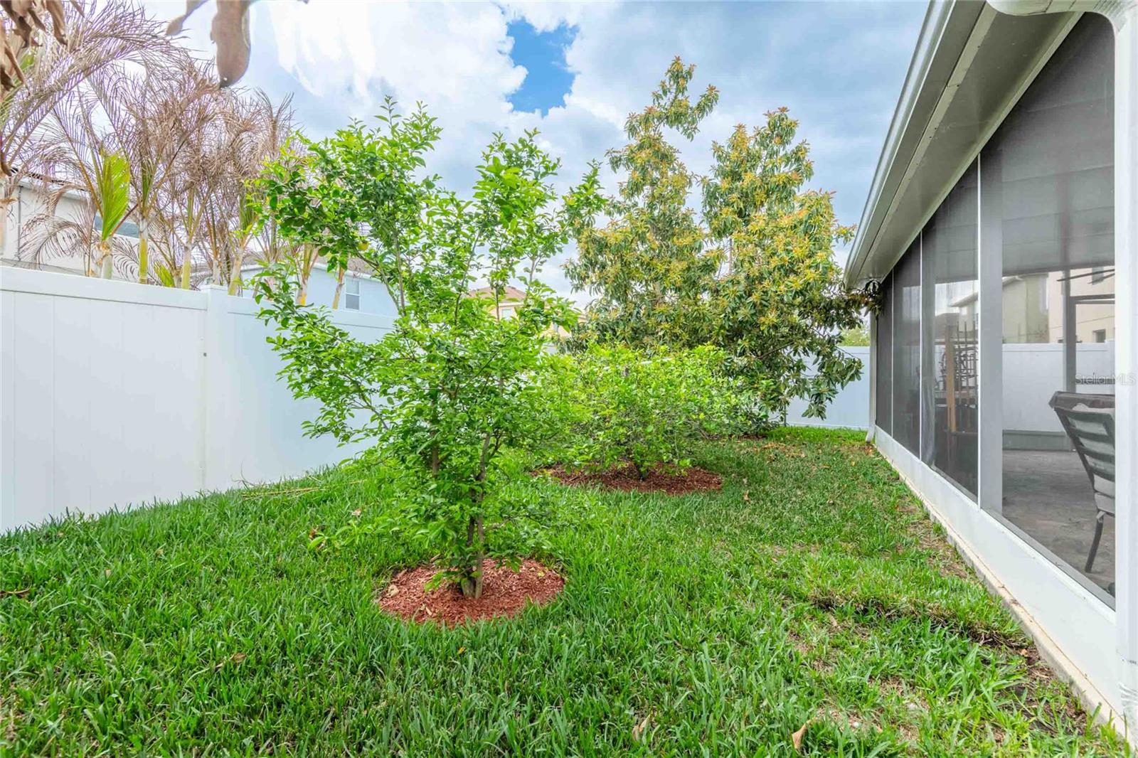 Image 23 of 38 For 2814 Maple Brook Loop