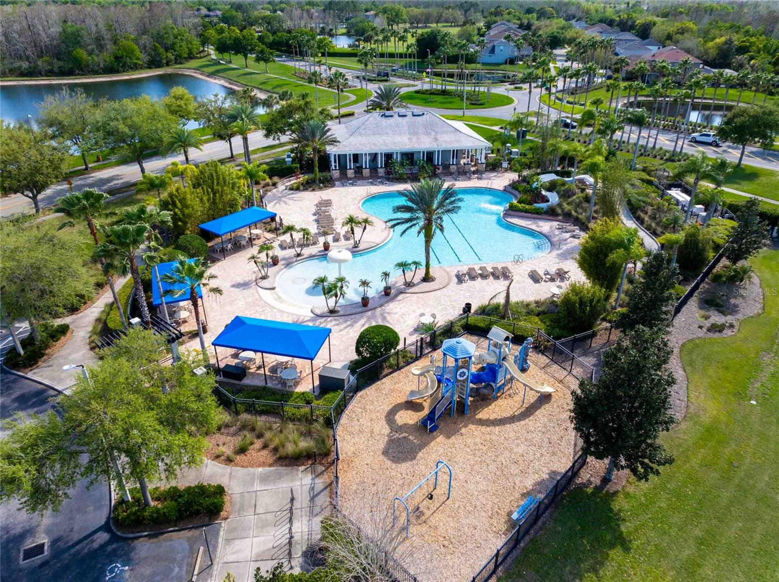 Image 26 of 38 For 2814 Maple Brook Loop