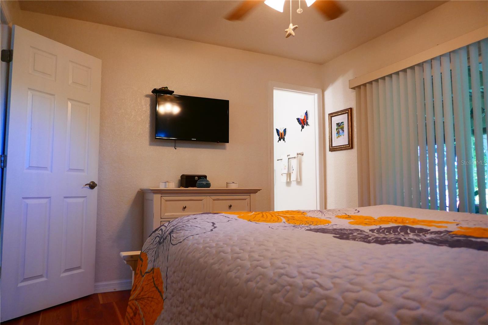 Image 15 of 21 For 8176 129th Street N