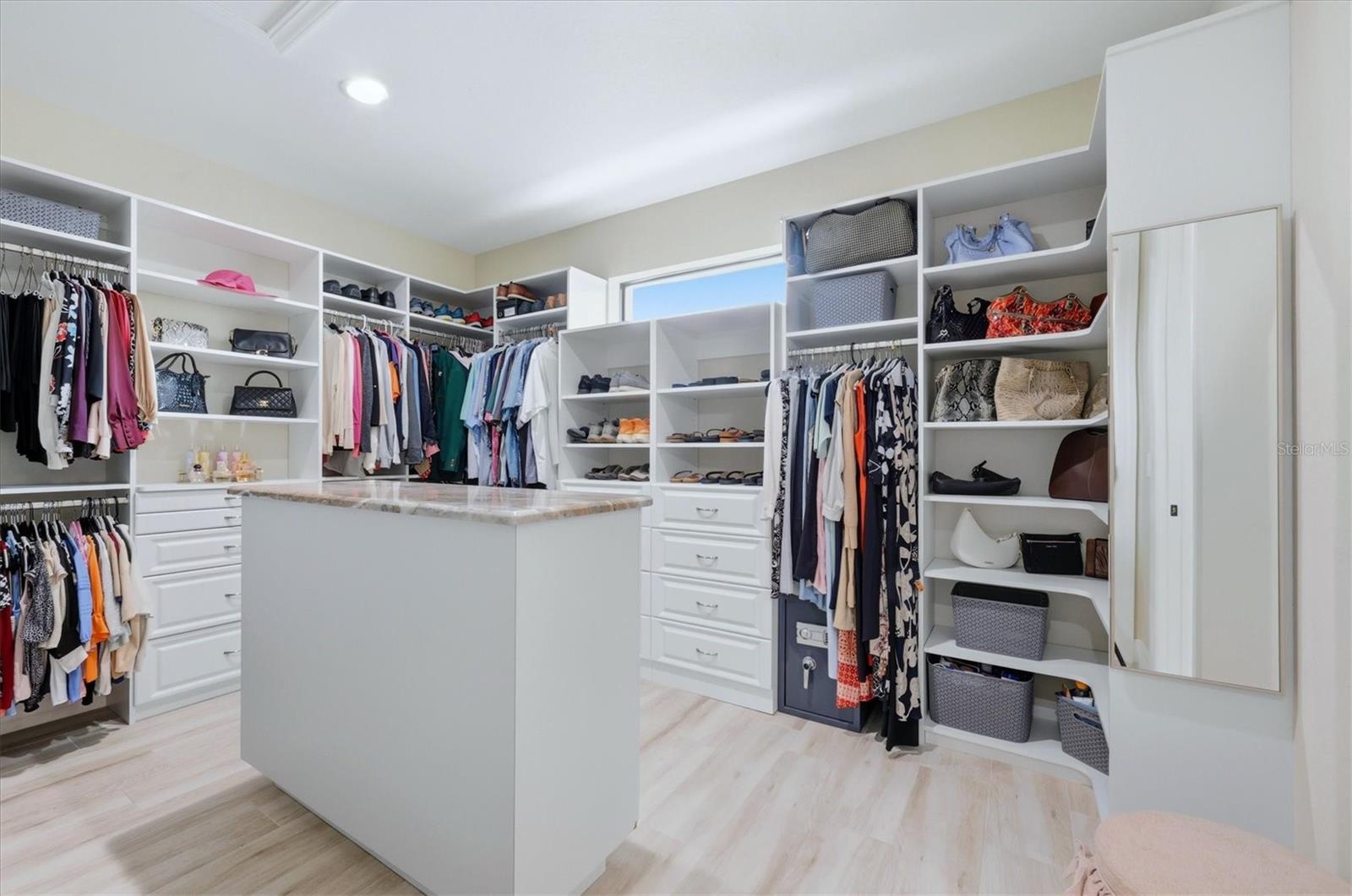 Image 23 of 82 For 13407 Chenille Drive