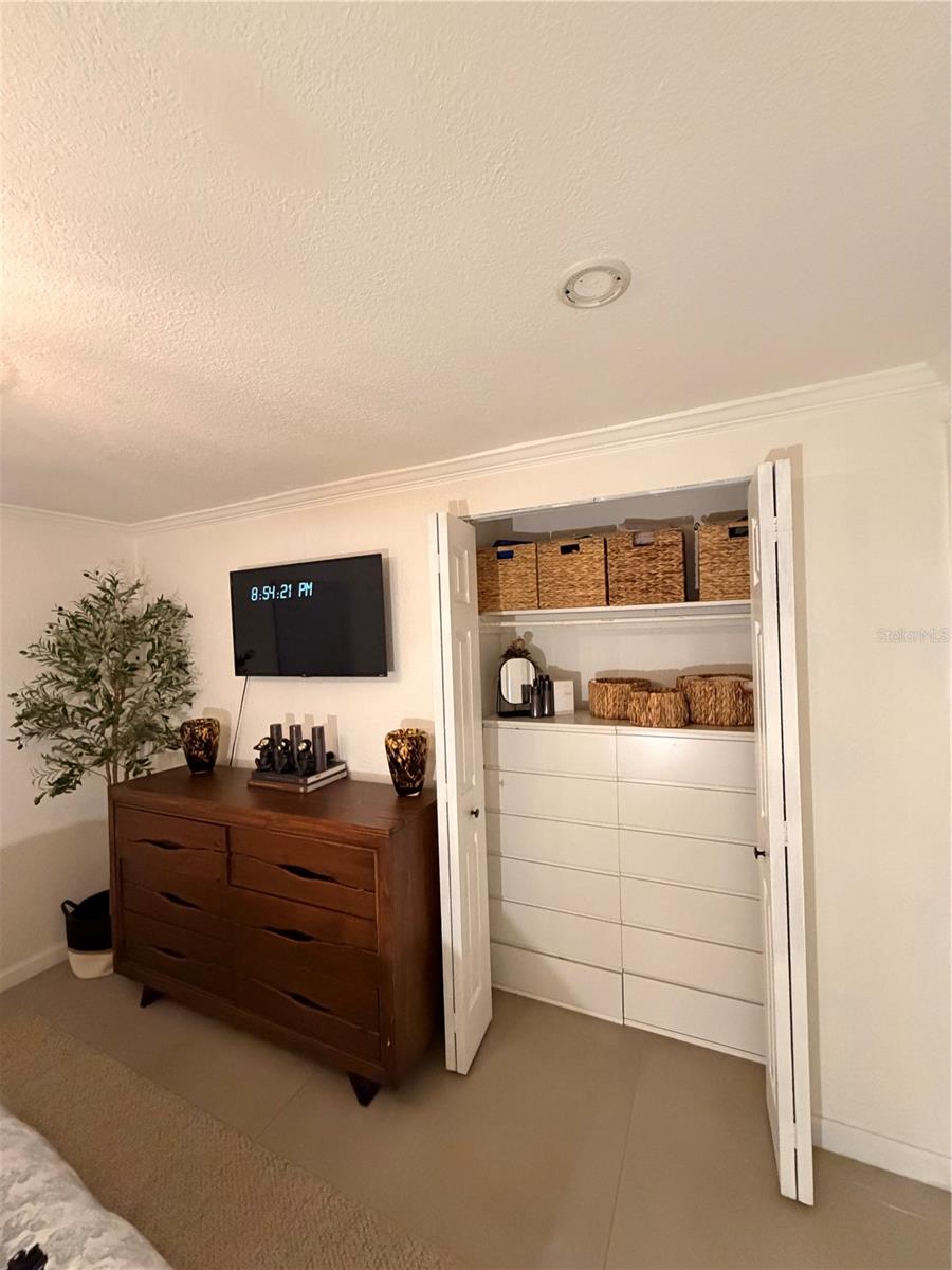 Image 11 of 12 For 7060 52nd Street N