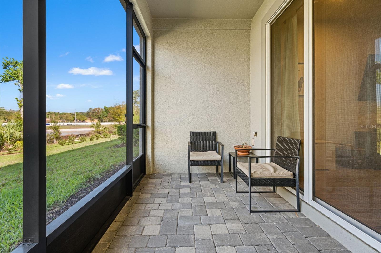 Image 35 of 48 For 26008 Woven Wicker Bend