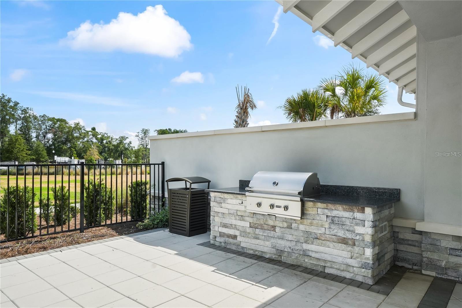 Image 44 of 48 For 26008 Woven Wicker Bend