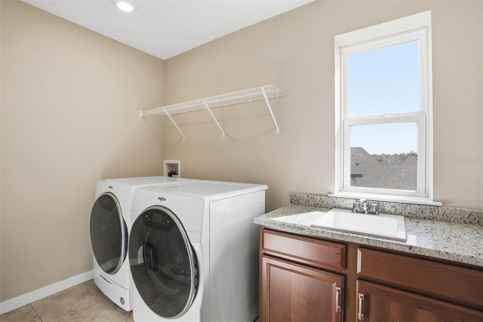 Listing photo id 11 for 11918 Bahia Valley Drive