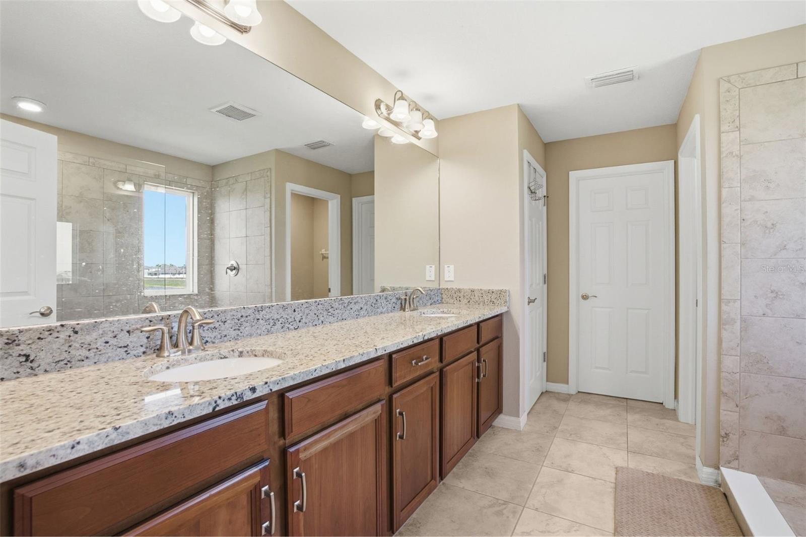 Listing photo id 6 for 11918 Bahia Valley Drive