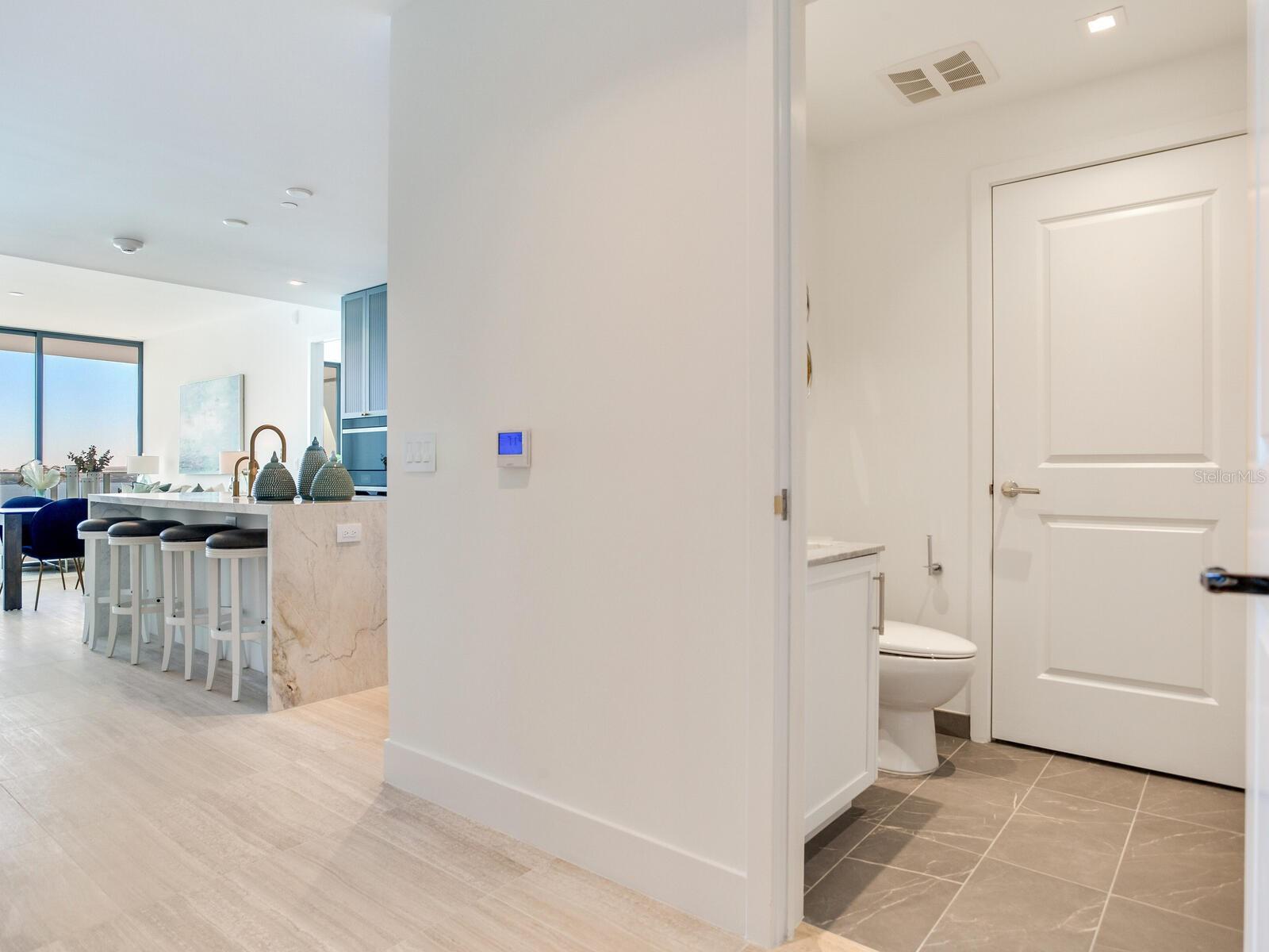 Image 41 of 91 For 3015 Ysabella Avenue 1403