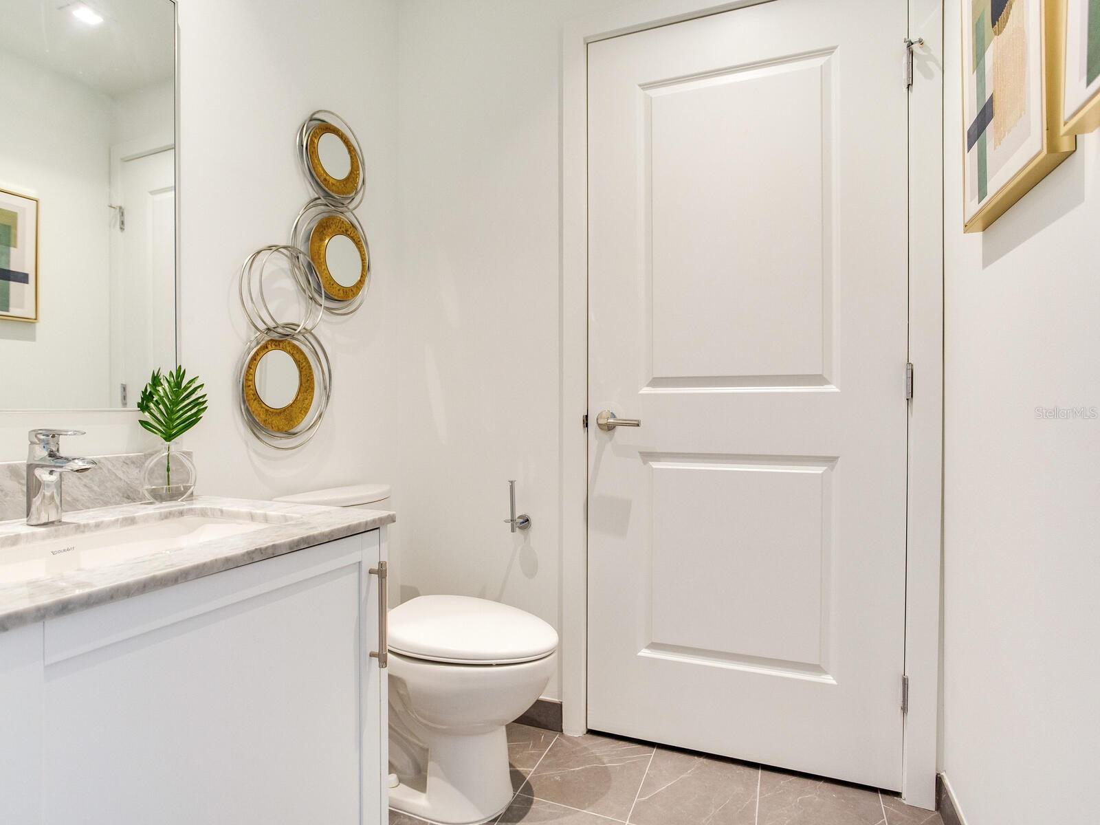 Image 42 of 91 For 3015 Ysabella Avenue 1403