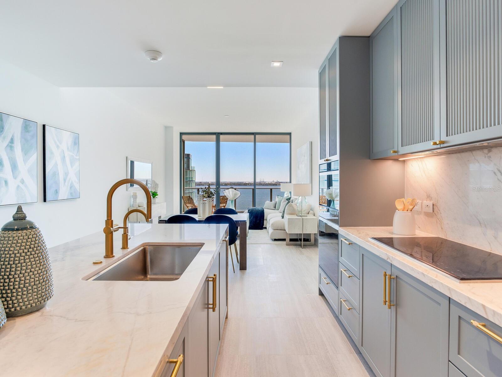 Image 6 of 91 For 3015 Ysabella Avenue 1403