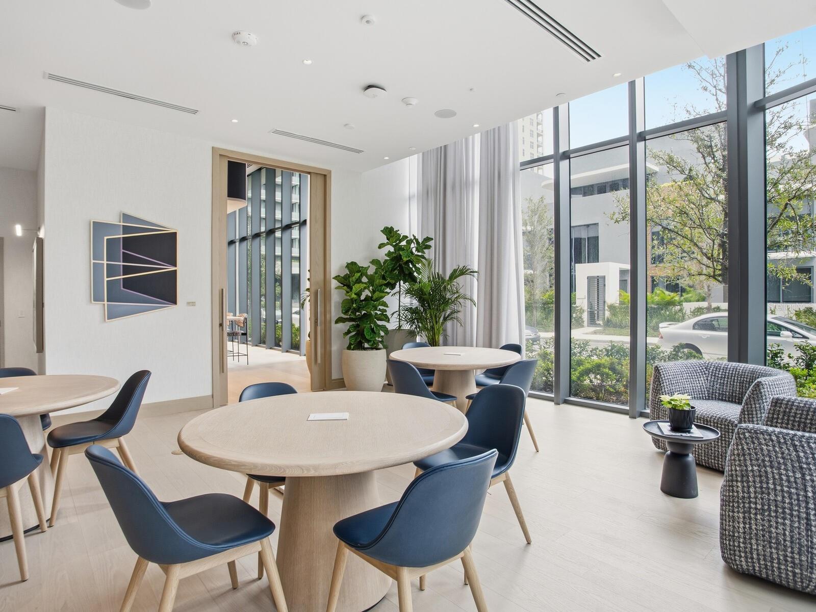 Image 63 of 91 For 3015 Ysabella Avenue 1403