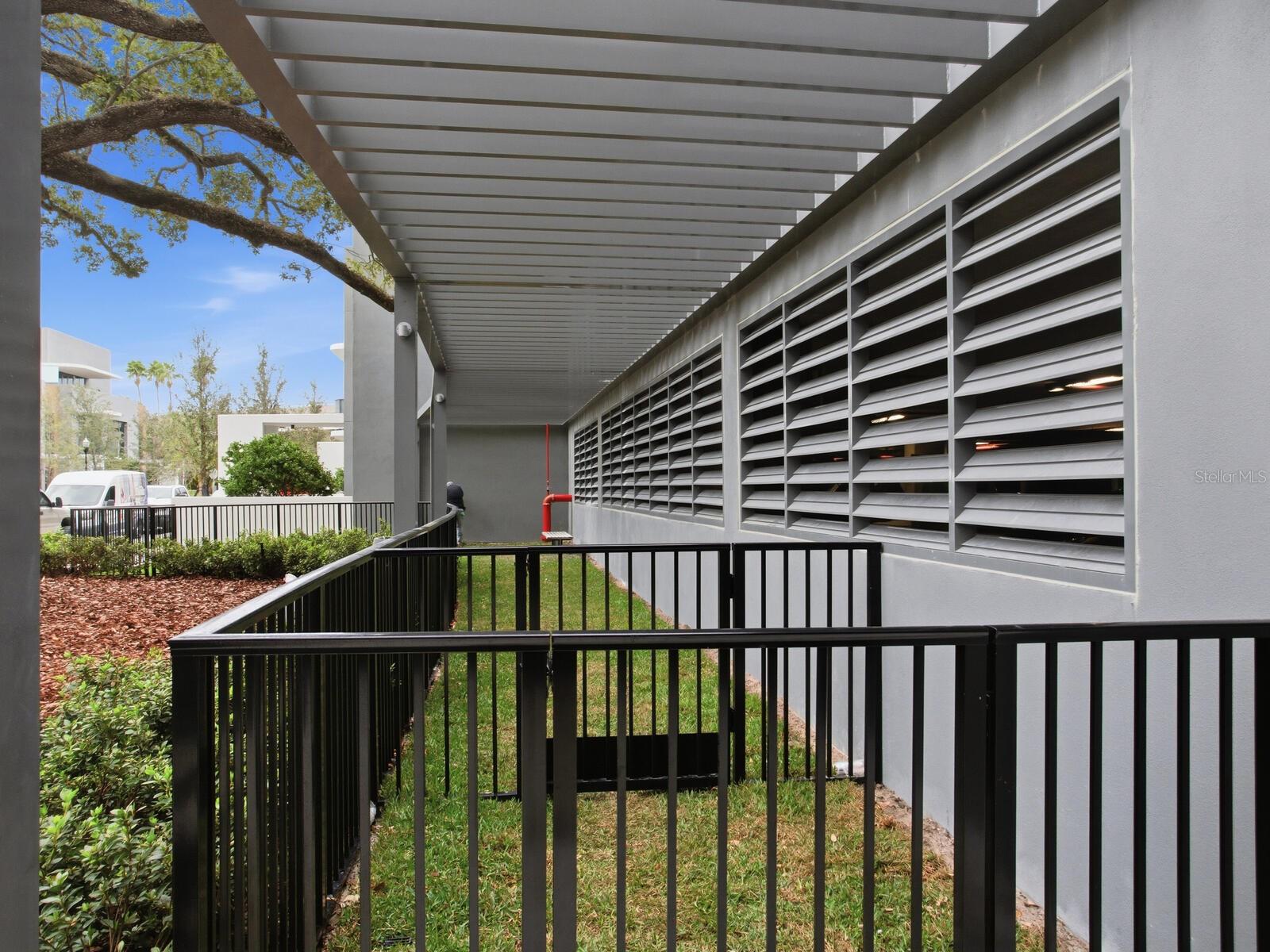 Image 64 of 91 For 3015 Ysabella Avenue 1403