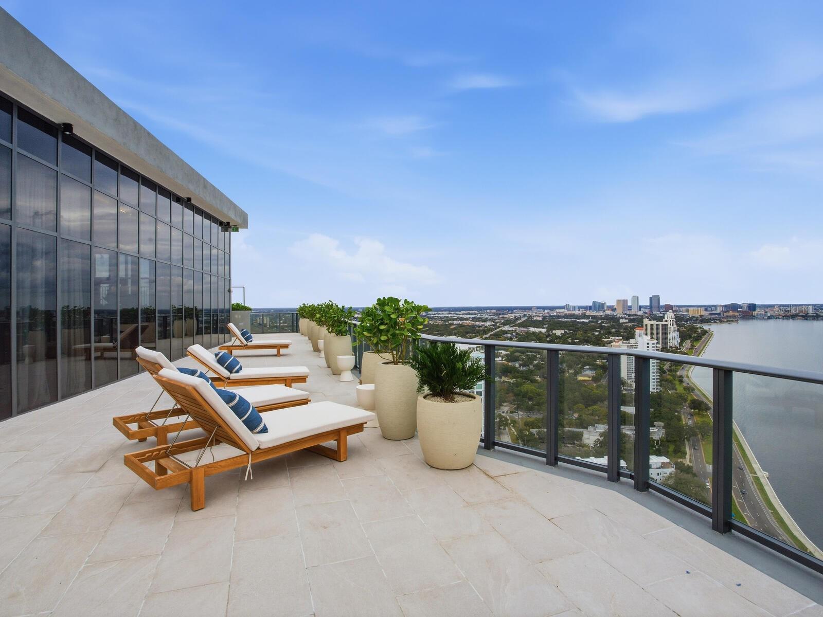 Image 84 of 91 For 3015 Ysabella Avenue 1403