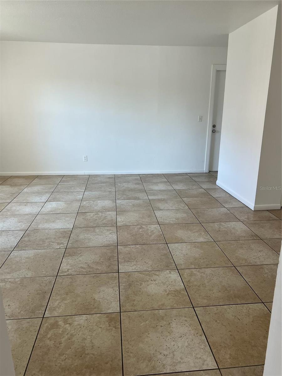 Image 5 of 16 For 8701 4th Street N 208