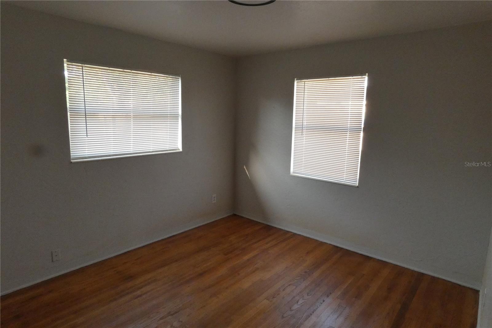 Image 13 of 15 For 2580 58th Avenue N