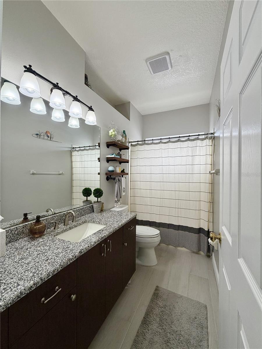 Image 23 of 39 For 1764 Oak Pond Court